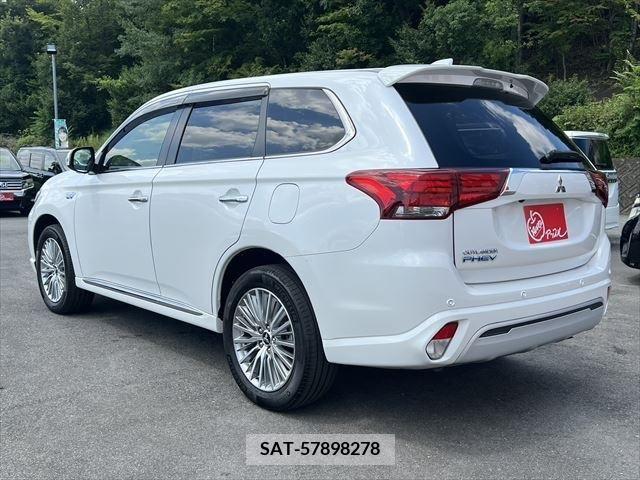 Mitsubishi OUTLANDER PHEV 2019-10 349202-17