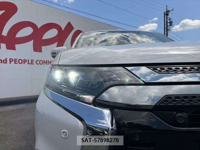 Mitsubishi OUTLANDER PHEV 2019-10 349202-28