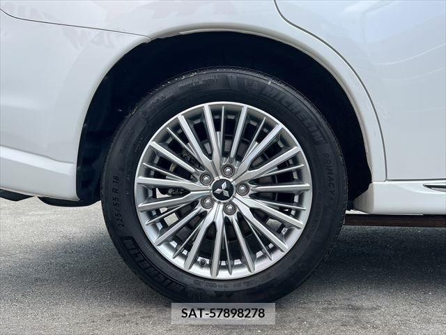 Mitsubishi OUTLANDER PHEV 2019-10 349202-26