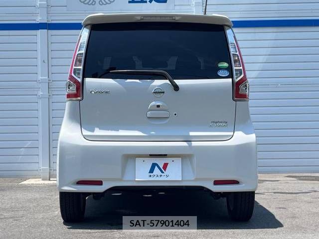 Nissan DAYZ 2017-05 323379-15