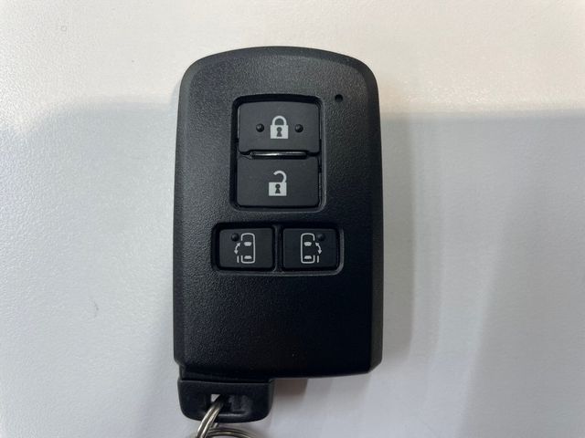 Toyota ESQUIRE 2014-12 195243-29