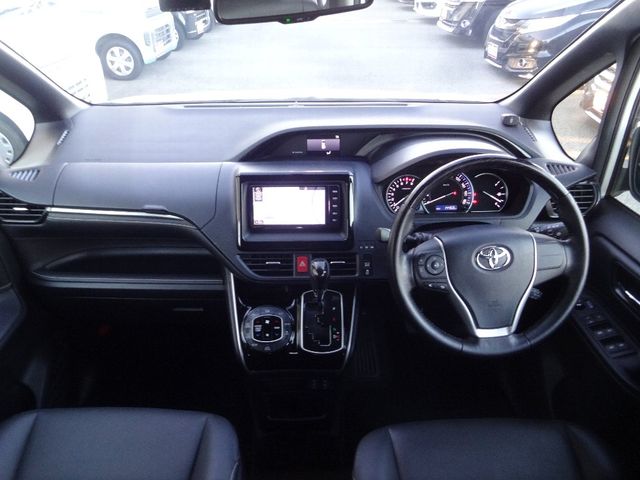 Toyota ESQUIRE 2014-12 195243-2