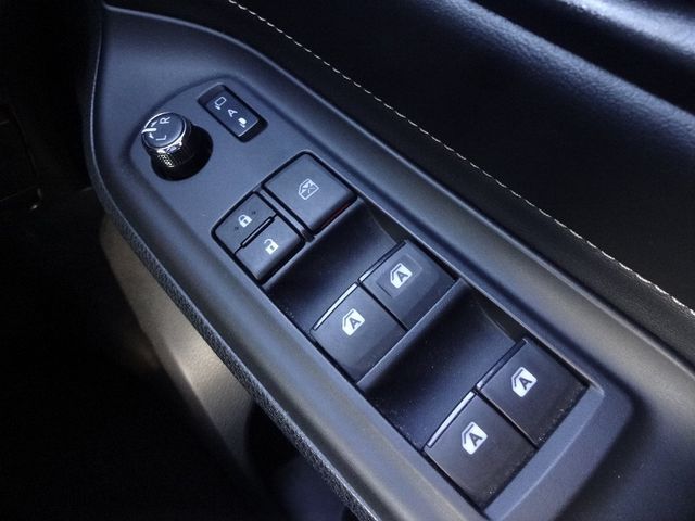 Toyota ESQUIRE 2014-12 195243-17