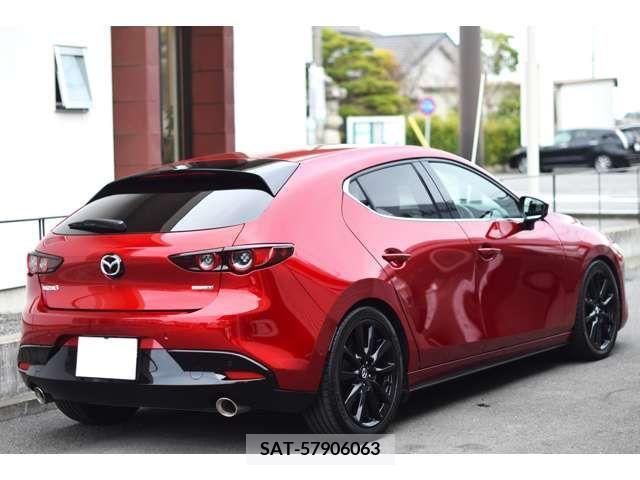 Mazda MAZDA3 2020-09 221547-8