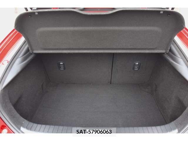 Mazda MAZDA3 2020-09 221547-18