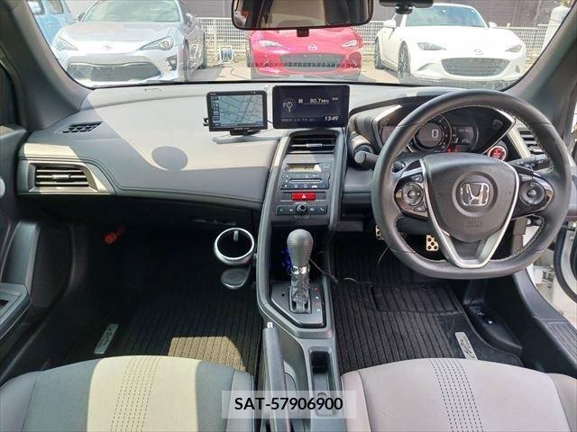 Honda S660 2016-09 377439-16