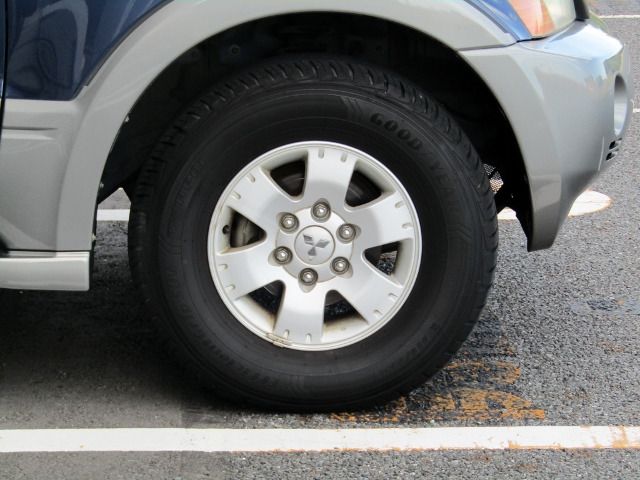 Mitsubishi PAJERO 2005-11 16692-18