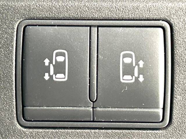 Nissan SERENA 2018-08 190994-6