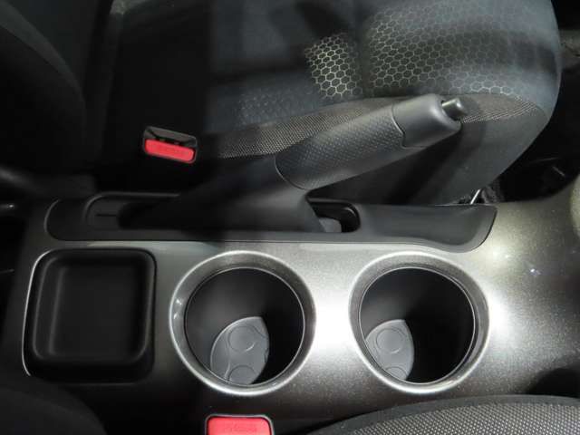 Nissan JUKE 2012-01 12005-16