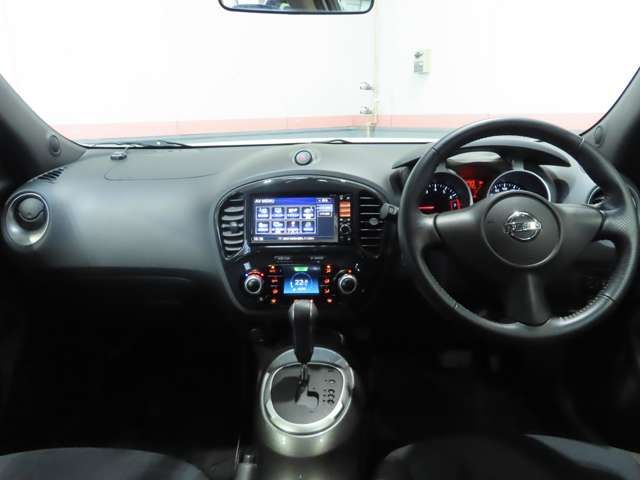 Nissan JUKE 2012-01 12005-2