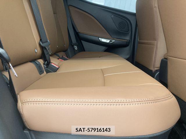 Lexus LBX 2024-02 362844-27