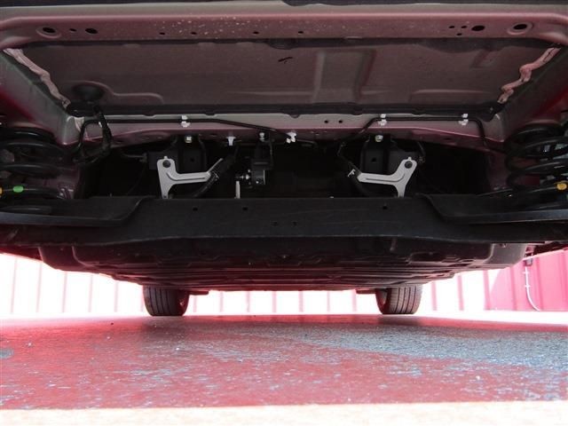 Nissan LEAF 2020-02 22827-19
