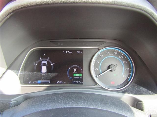 Nissan LEAF 2020-02 22827-21