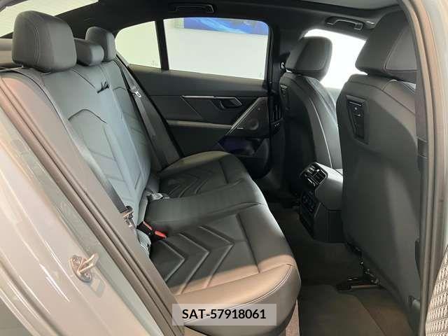 Bmw i5 2023-10 263658-10
