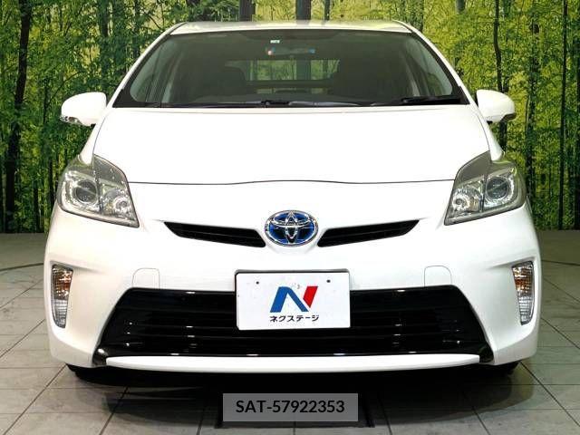 Toyota PRIUS 2012-04 327907-14