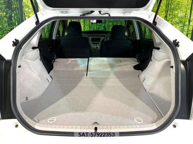 Toyota PRIUS 2012-04 327907-12