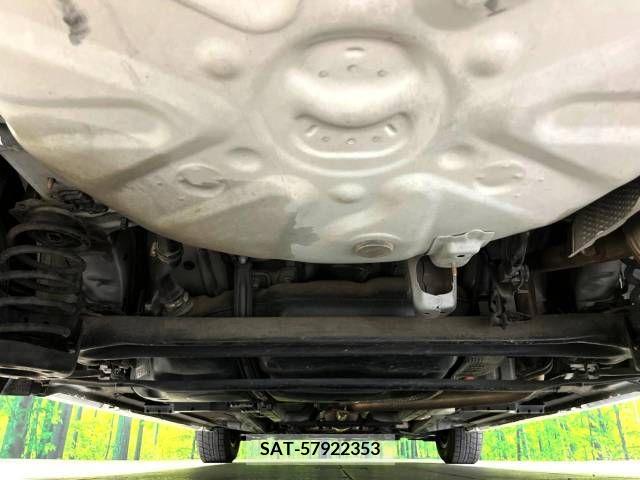 Toyota PRIUS 2012-04 327907-19