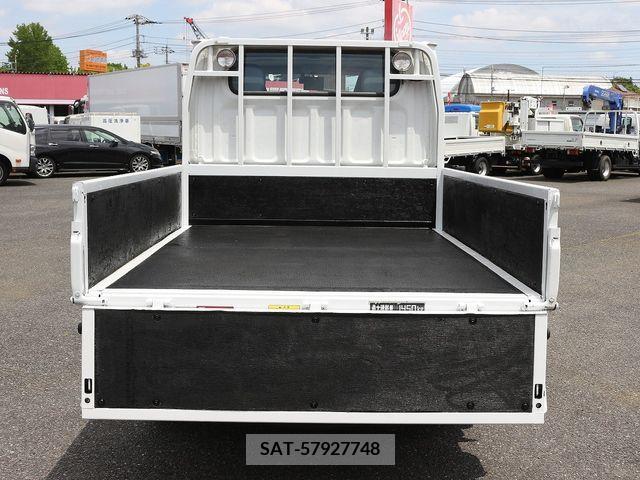 Mitsubishi CANTER 2012-02 294523-7