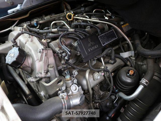 Mitsubishi CANTER 2012-02 294523-17