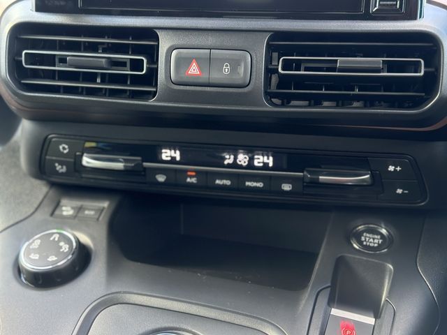 Peugeot Rifter 2023-01 15335-8