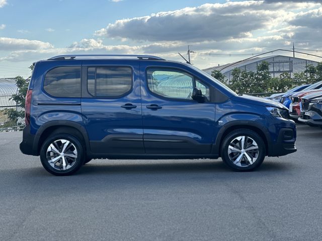 Peugeot Rifter 2023-01 15335-27