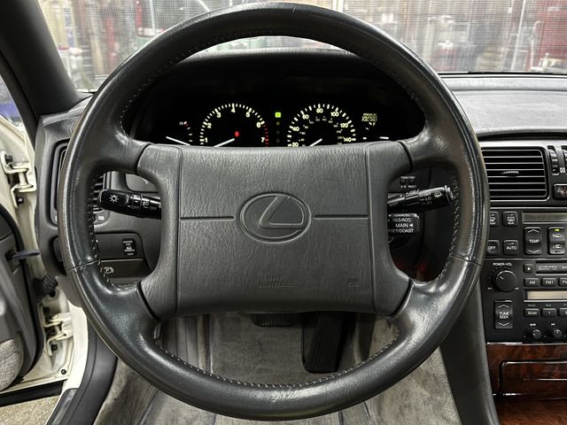 Lexus LS 1990-09 187933-14