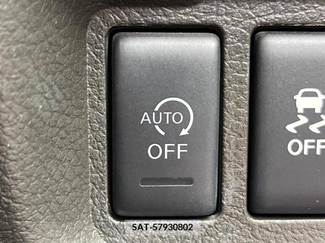 Nissan CUBE 2015-05 251179-6