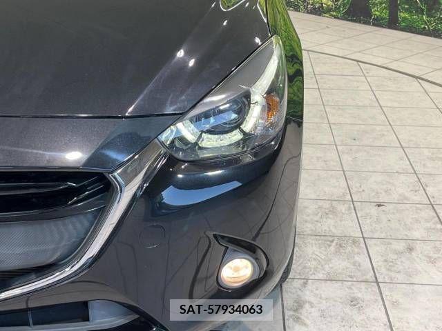 Mazda DEMIO 2015-01 390498-12