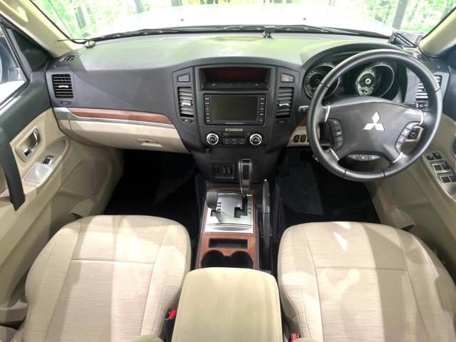 Mitsubishi PAJERO 2011-06 187781-1