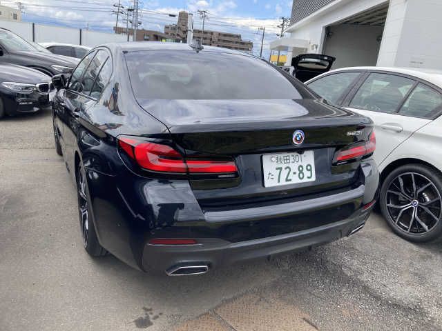 Bmw 5 SERIES 2022-12 8761-2