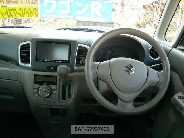 Suzuki SPACIA 2013-01 211268-4