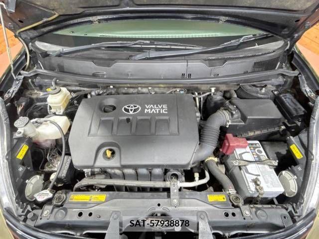Toyota ISIS 2010-06 381521-19