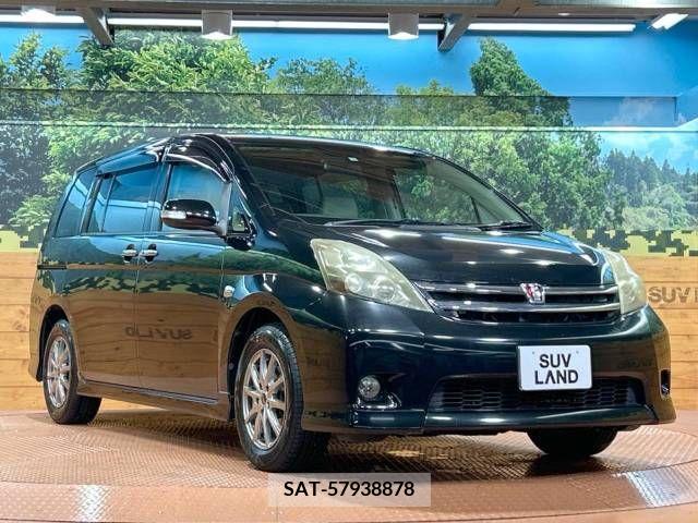 Toyota ISIS 2010-06 381521-17