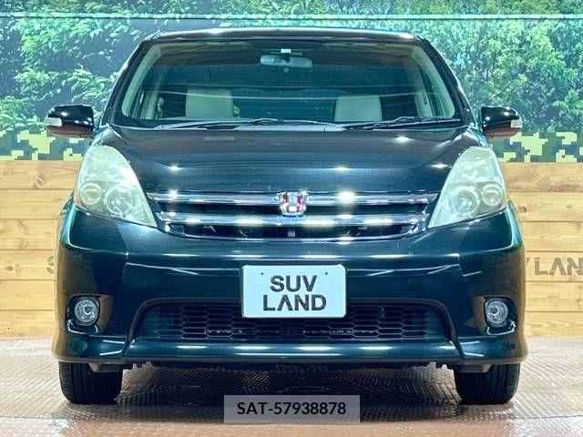 Toyota ISIS 2010-06 381521-15