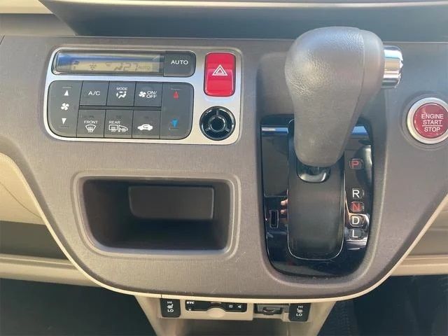 Honda N-ONE 2016-06 184410-10