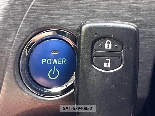 Toyota PRIUS 2012-03 247491-7