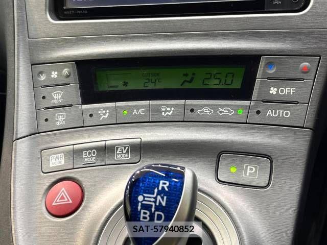 Toyota PRIUS 2012-03 247491-17