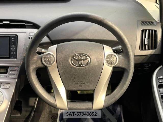 Toyota PRIUS 2012-03 247491-11