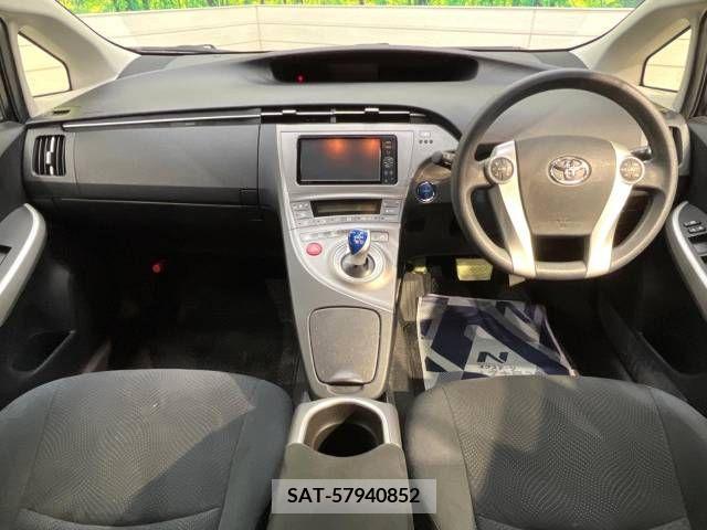 Toyota PRIUS 2012-03 247491-1