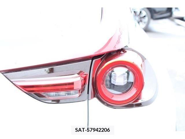 Mazda MX-30 2021-02 302255-11