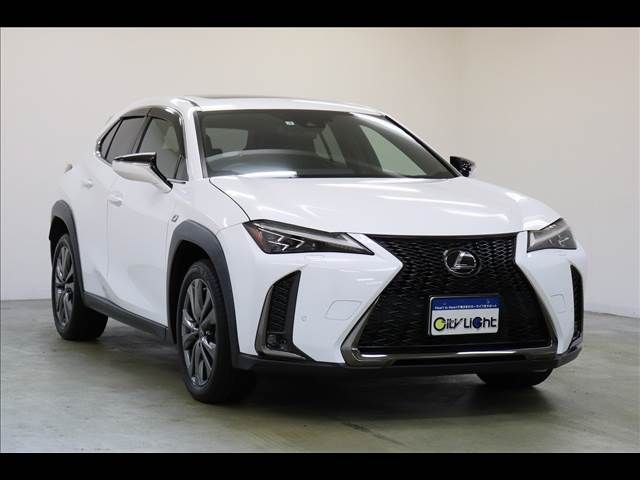 Lexus UX 2019-09 24080-17
