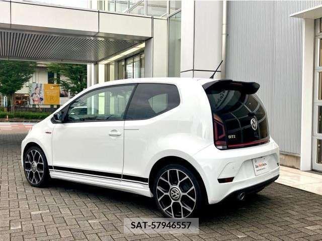 VolksWagen UP! 2020-03 331376-9