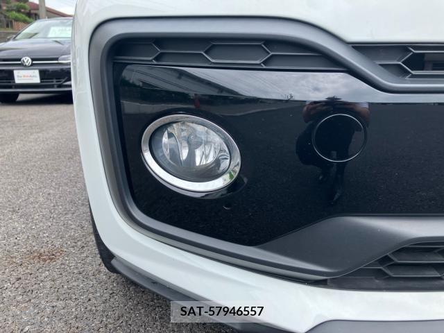 VolksWagen UP! 2020-03 331376-12