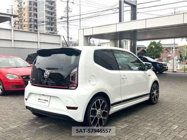 VolksWagen UP! 2020-03 331376-7