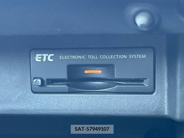 Nissan FUGA 2010-02 271098-4