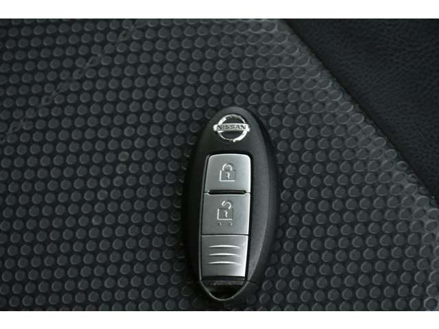 Nissan X-TRAIL 2013-04 182173-8