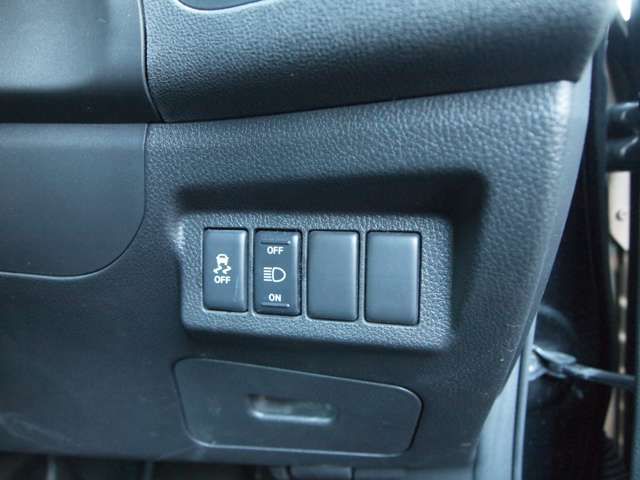 Nissan X-TRAIL 2013-04 182173-15