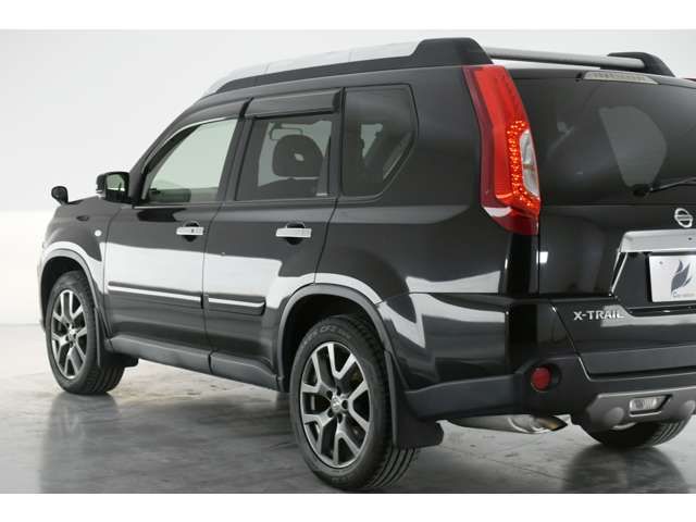 Nissan X-TRAIL 2013-04 182173-6