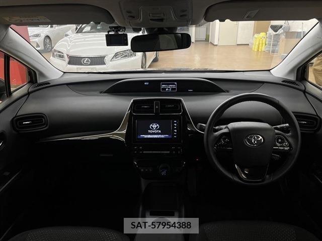 Toyota PRIUS 2019-03 282070-18