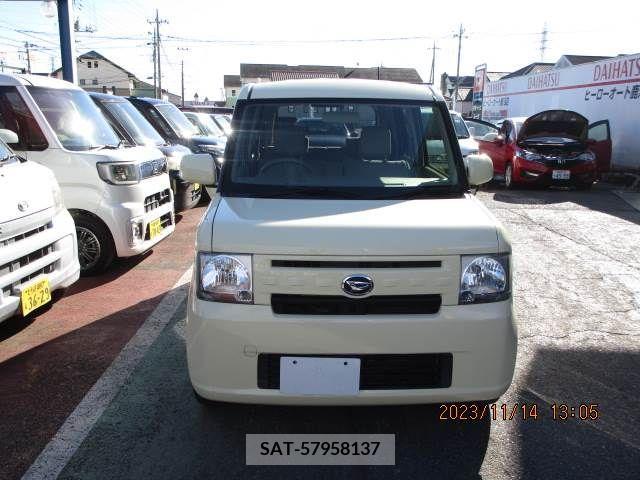 Daihatsu MOVE CONTE 2015-07 246193-1